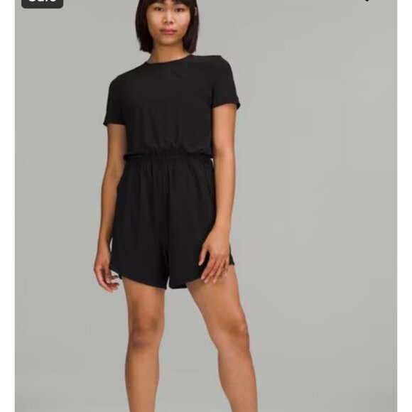 Lululemon Lightweight High-Neck Romper Black Size 8 A141 - Picture 1 of 11